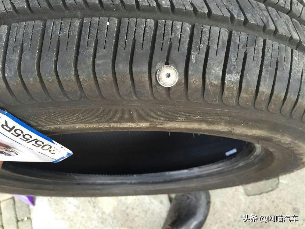 轮胎半个月亏气 找不到原因，轮胎亏气是什么原因