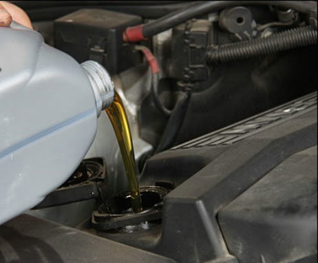 为什么汽车保养，建议使用全合成机油，有啥好处？