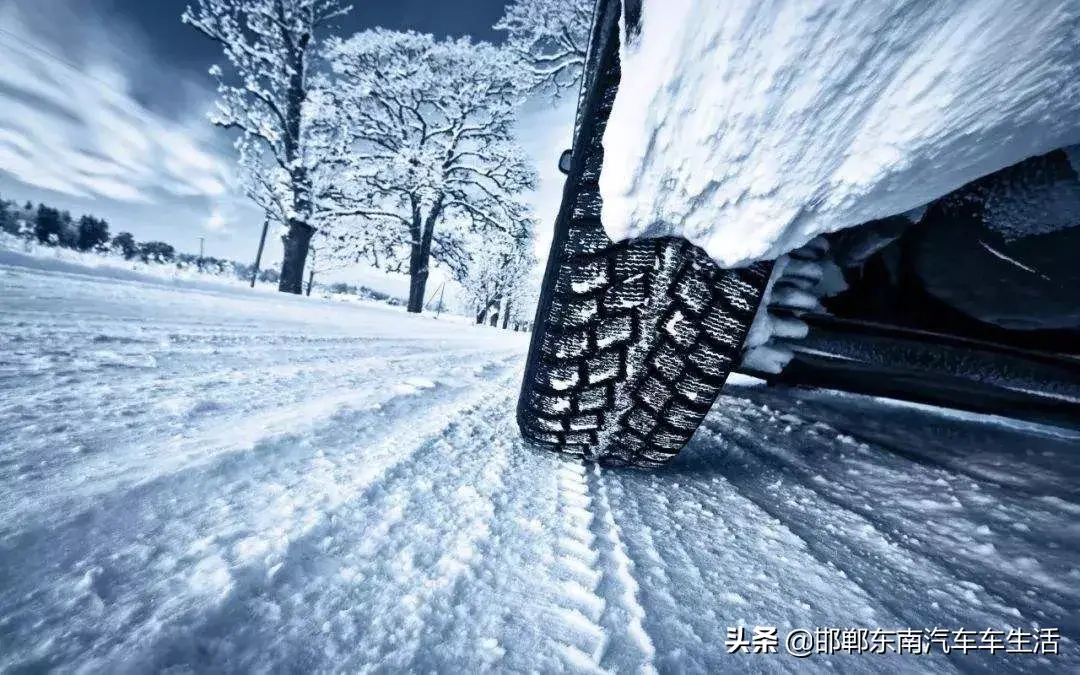 汽车正确的除冰方式，补充一些冬季用车小知识