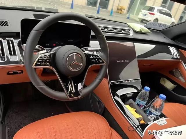 s400奔驰价格（s400奔驰价格2023款图片）